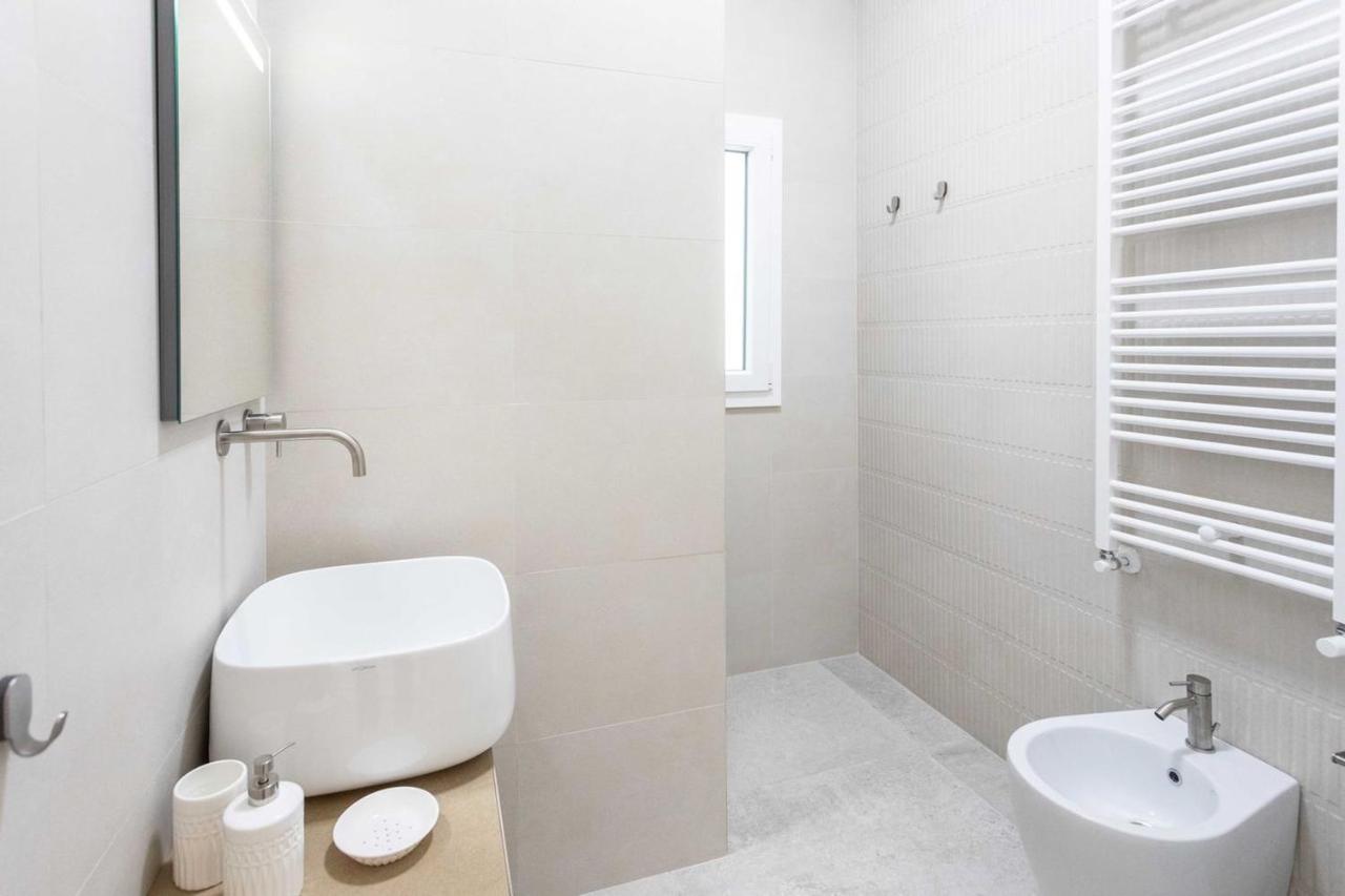 Dimora Dei Maestri-Camera Con Veranda E Bagno Privati 펠리네 외부 사진