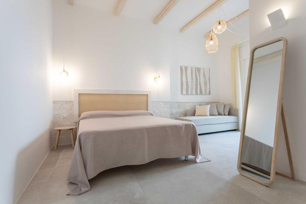 Dimora Dei Maestri-Camera Con Veranda E Bagno Privati 펠리네 외부 사진