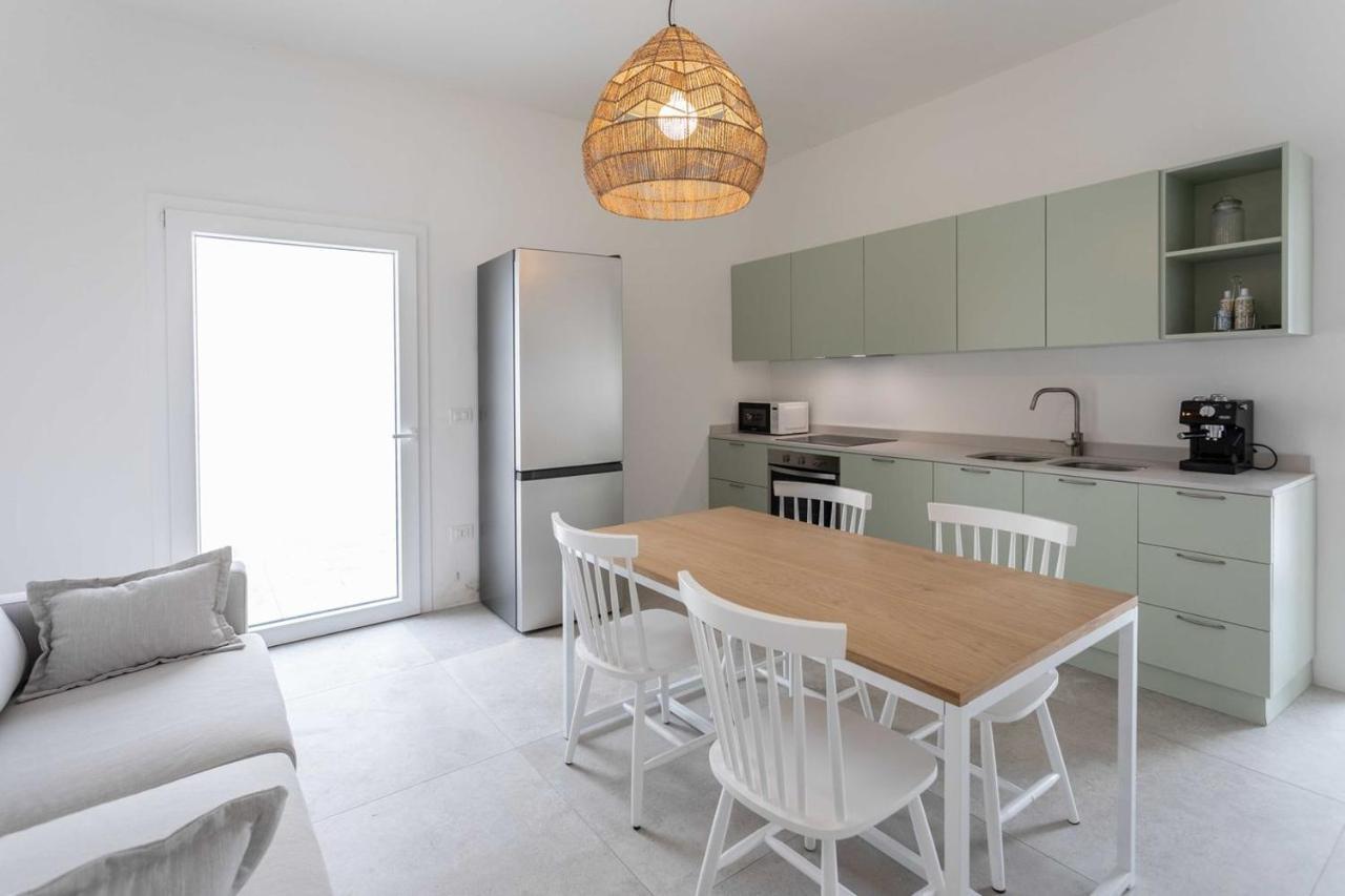 Dimora Dei Maestri-Camera Con Veranda E Bagno Privati 펠리네 외부 사진